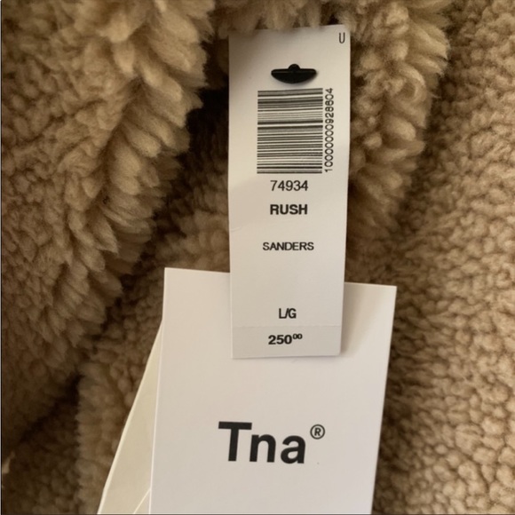 NWT TNA Rush Jacket - Picture 5 of 6